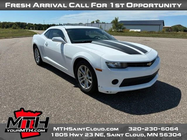 Used 2014 White Chevrolet 1LS image 2