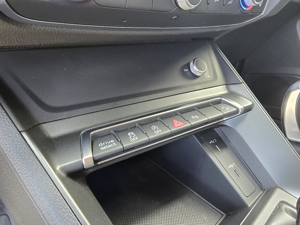 Used 2022 Glacier White Metallic Audi S line Premium Plus image 21