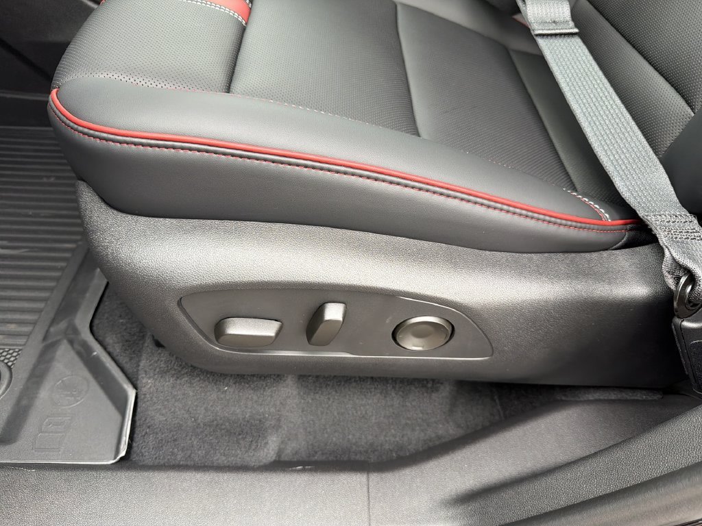 New 2027 Mosaic Black Metallic Chevrolet RS image 8