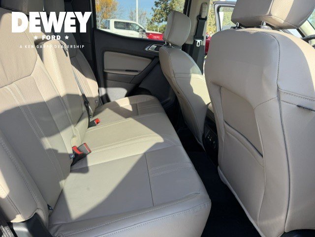 Used 2020 Silver Metallic Ford LARIAT image 30