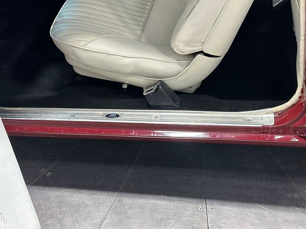 Used 1968 Red Oldsmobile Supreme image 66