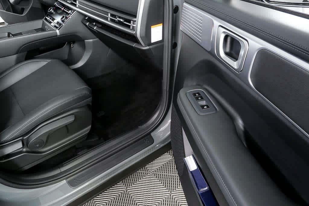 New 2026 Hampton Gray Hyundai SE image 40