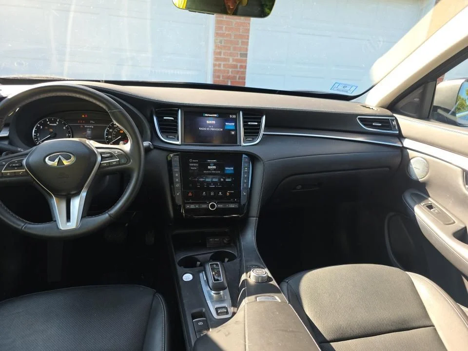 Certified Used 2023 Blue INFINITI LUXE image 5