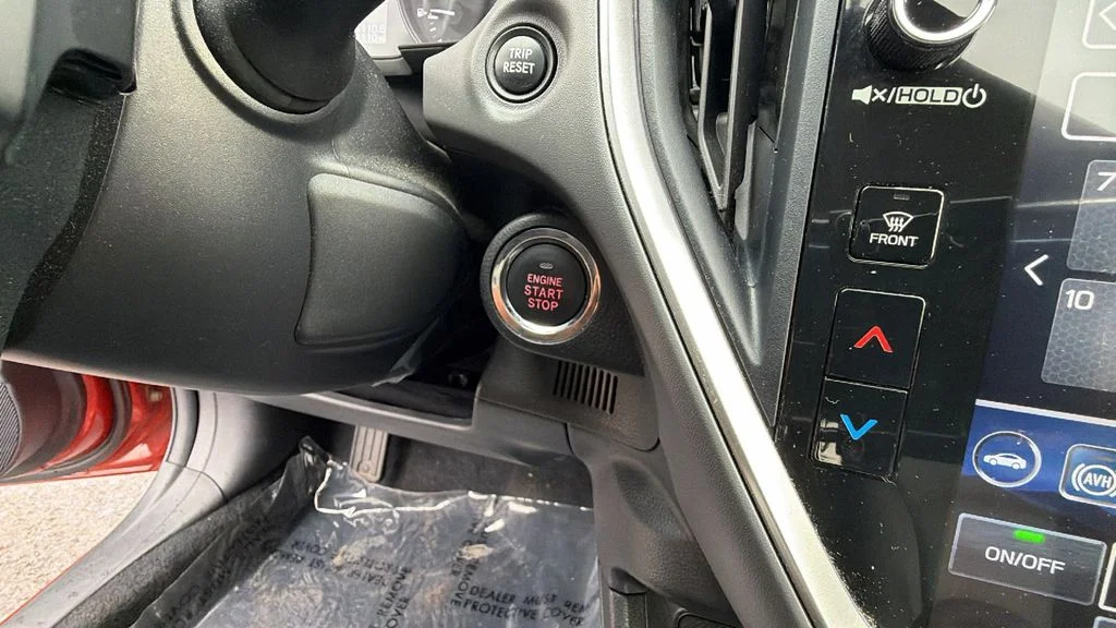 Certified Used 2024 Pearl Subaru Premium image 17