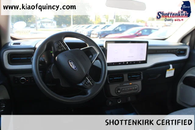 Used 2025  Ford XLT image 10
