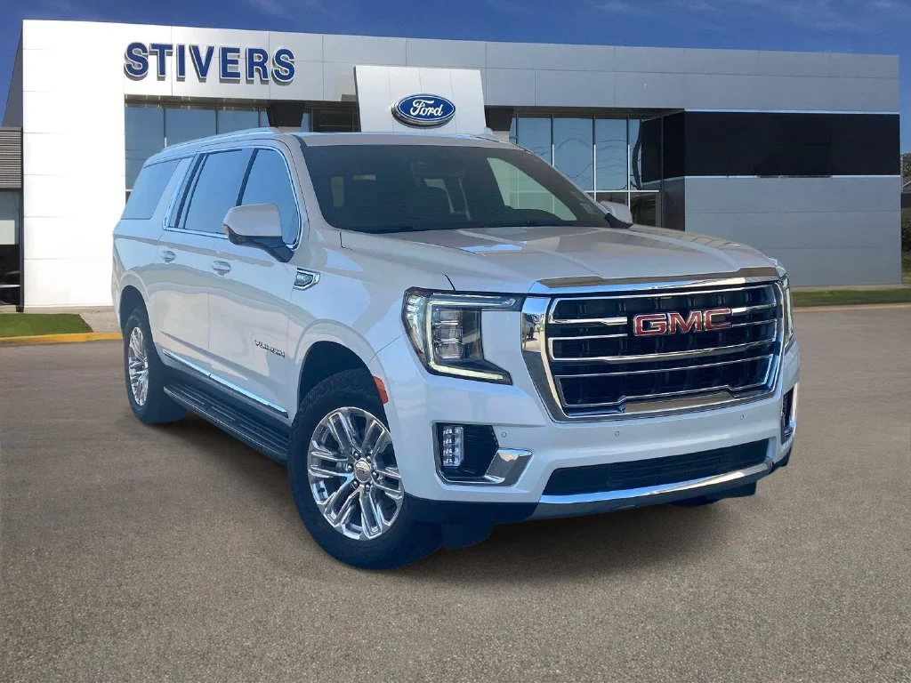 2023 GMC Yukon XL SLT