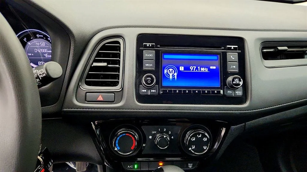 Used 2019 Modern Steel Metallic Honda LX AWD CVT image 18