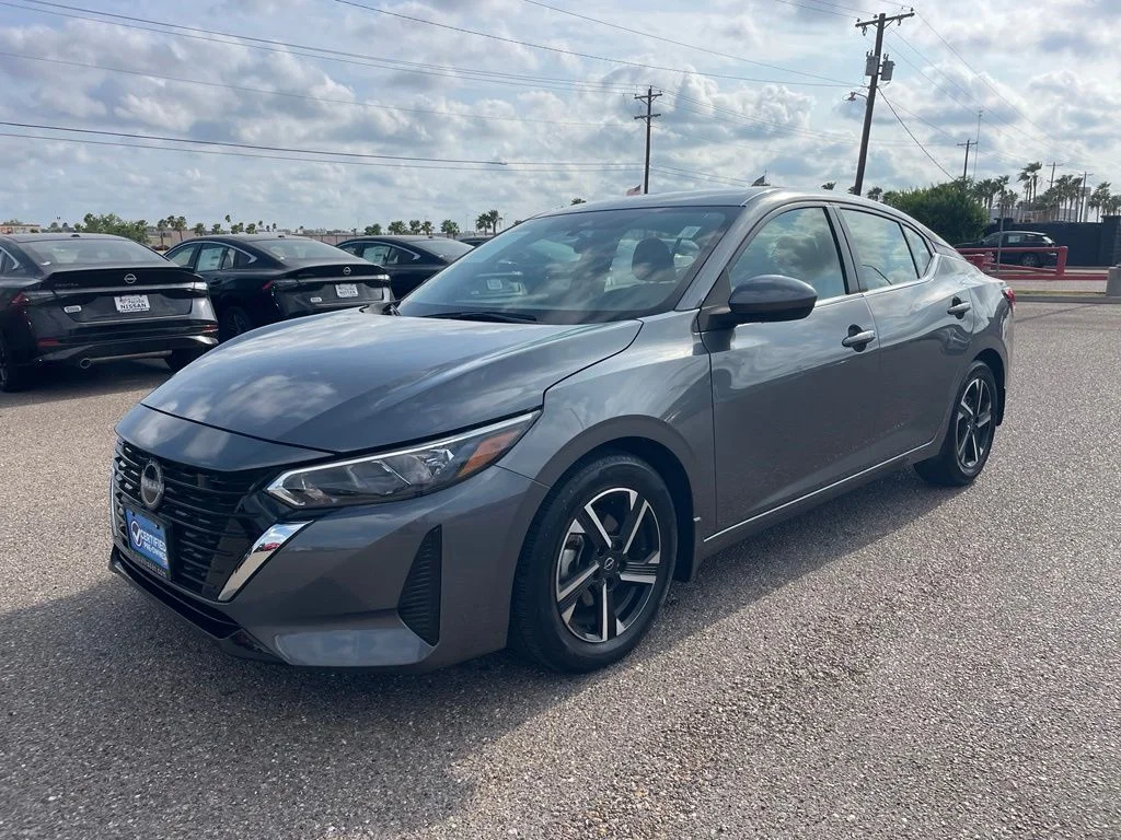 Used 2024 Gray Nissan SV image 3