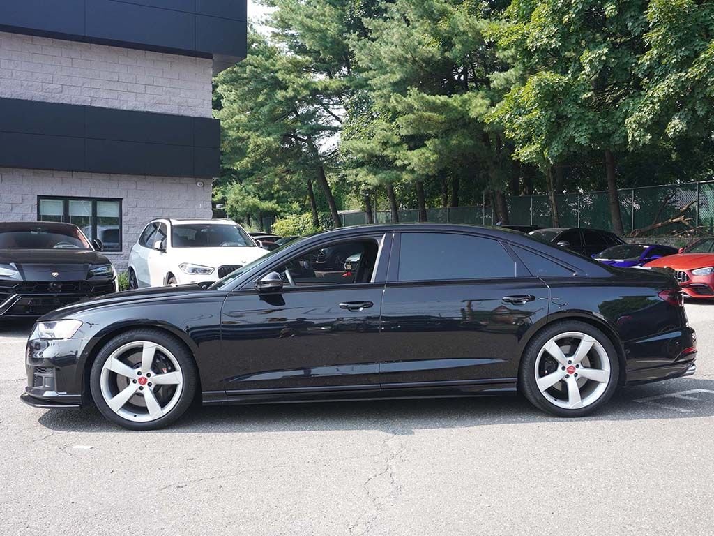 Used 2020 Black Audi 4.0 image 18