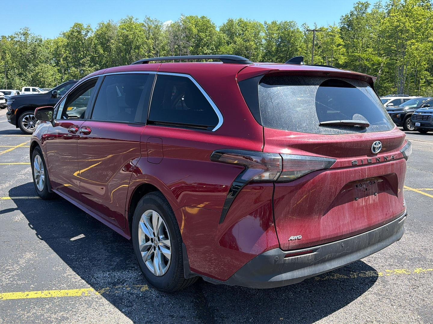 Used 2023 Ruby Flare Pearl Toyota XLE image 10