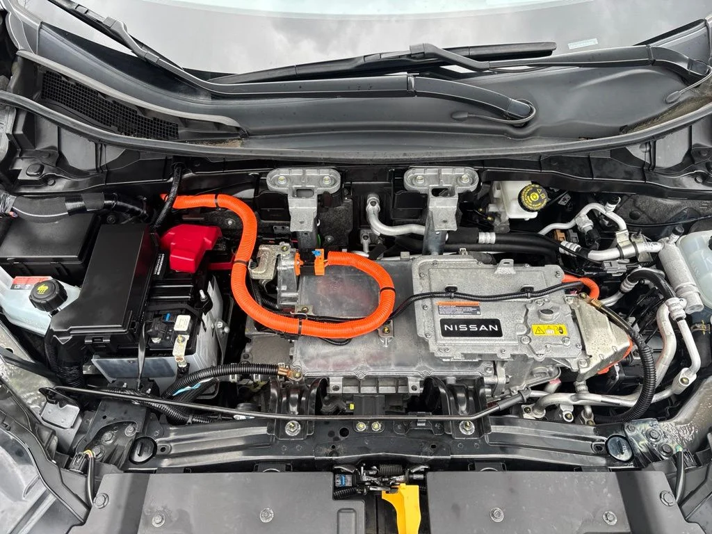 Used 2023 Gray Nissan EVOLVE+ image 13