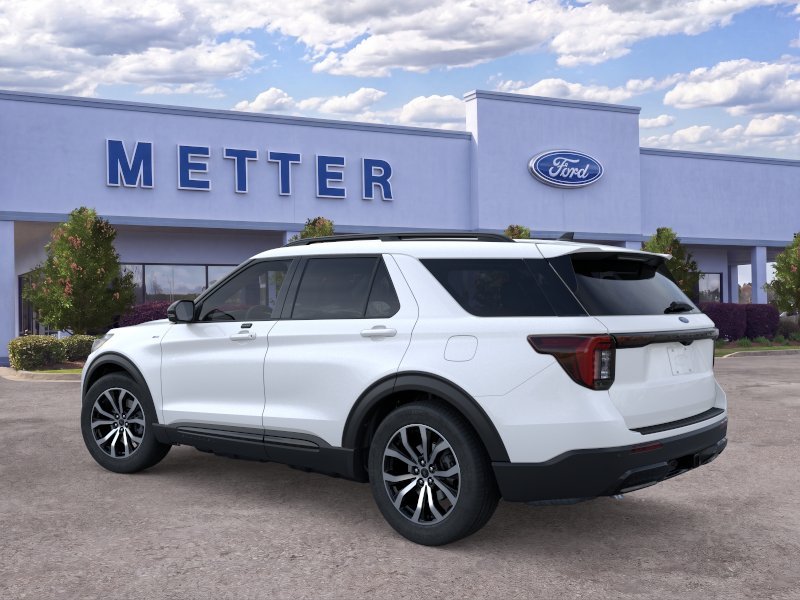 New 2026 Star White Metallic Tri-Coat Ford ST-Line image 5