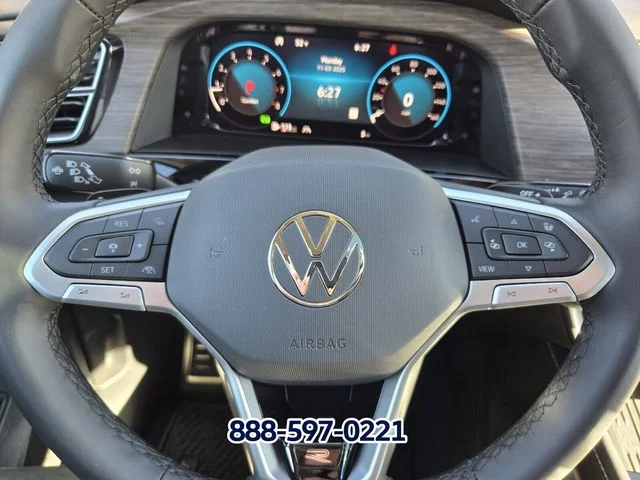 2026 Volkswagen Atlas SEL Premium R-Line - Photo 17