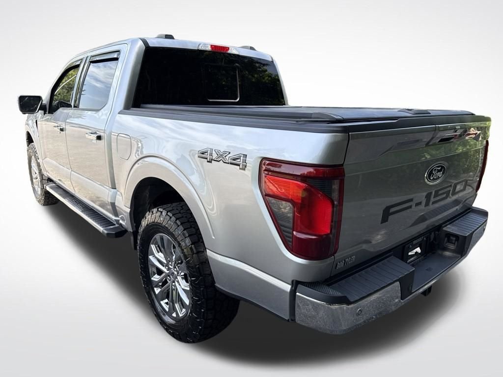 Used 2024 Silver Ford XLT image 7
