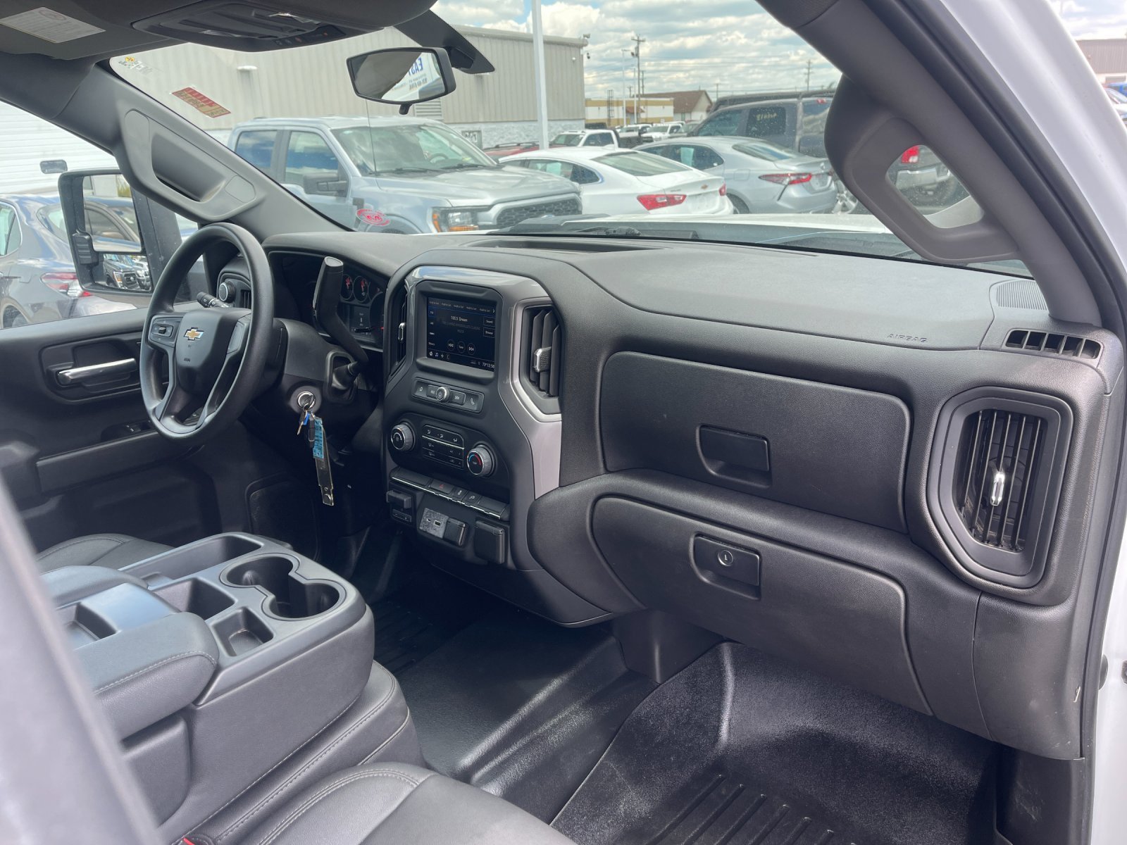 Used 2022 White Chevrolet Work Truck image 17