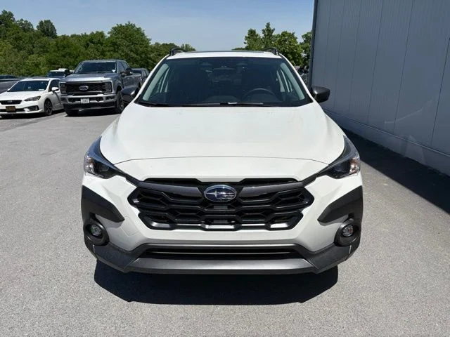 New 2026 CRYSTAL WHITE PEARL Subaru Premium image 18
