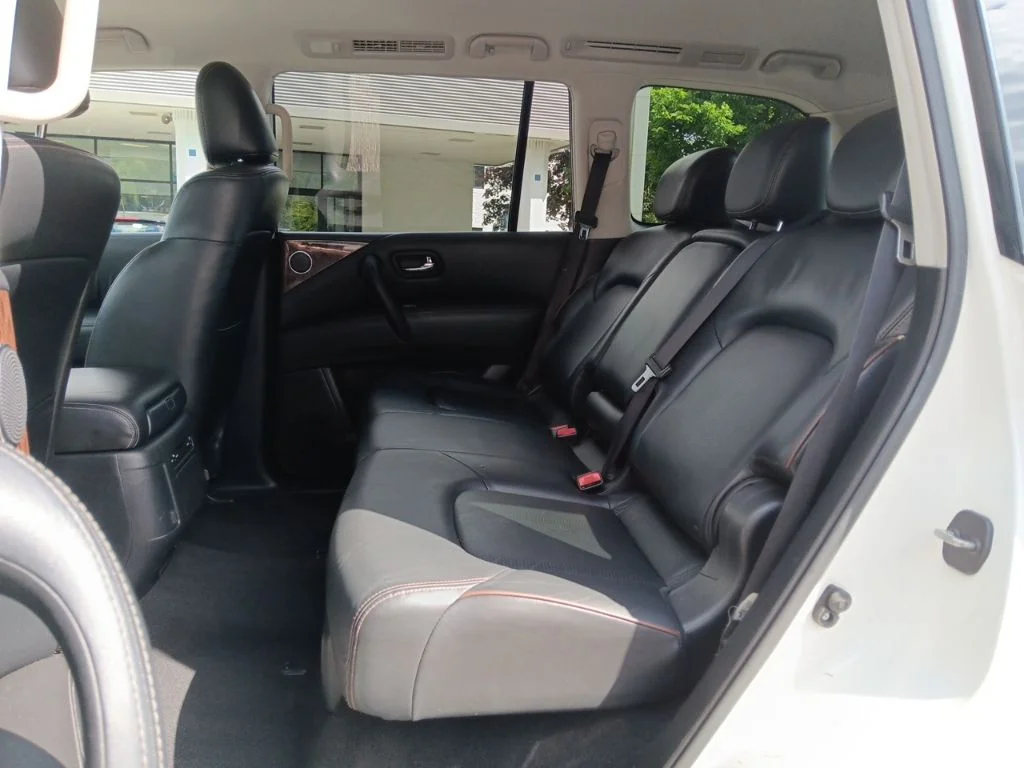 Used 2018 Pearl White Nissan SV image 35