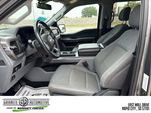 Used 2024 Grey Ford XLT image 9