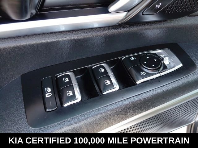 Used 2025 White Kia SX image 20