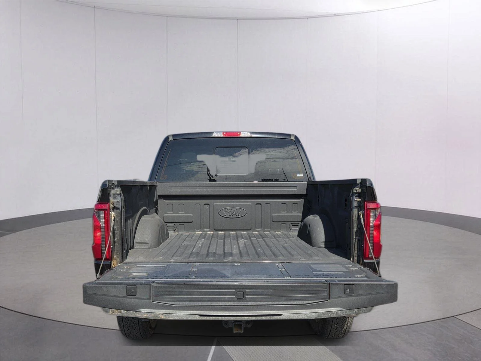 Used 2024 Agate Black Ford XLT image 27
