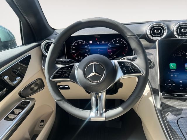 New 2026 Verde Silver Metallic Mercedes-Benz GLC 300 image 12