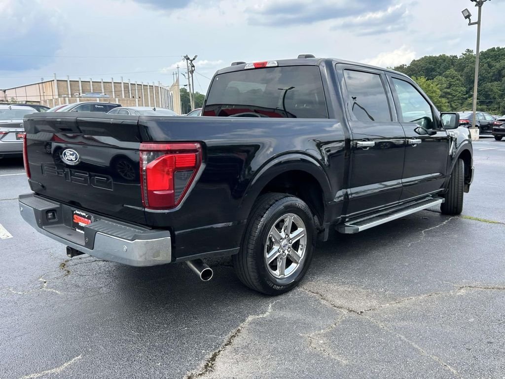 Used 2025 Black Ford XLT image 3