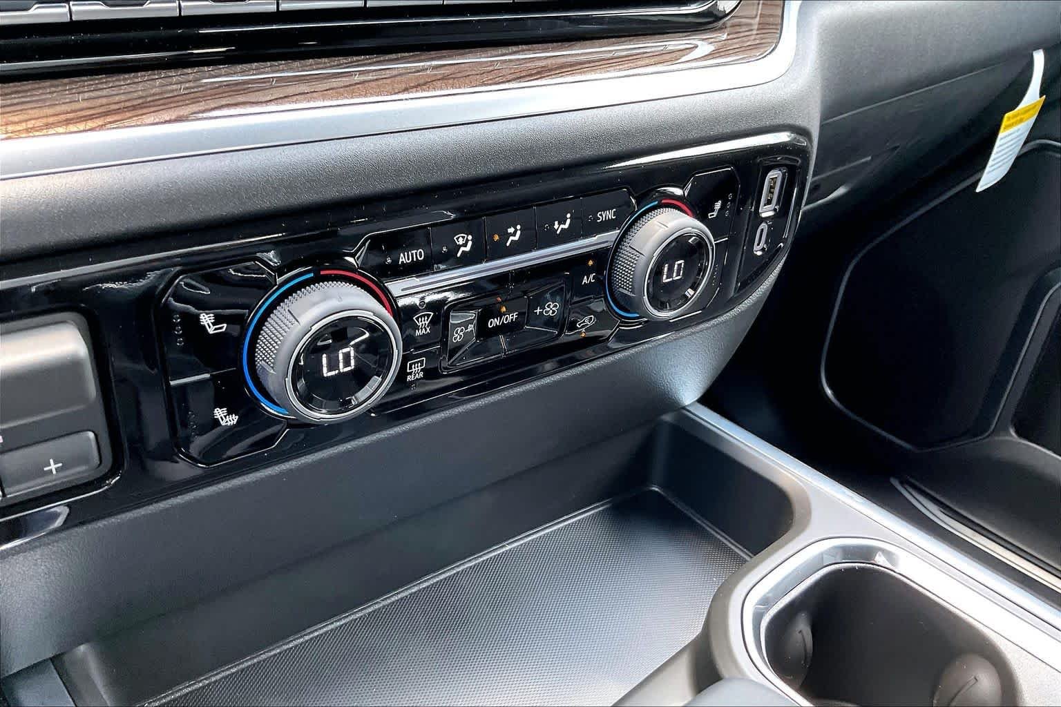 2026 Chevrolet Silverado 1500 LT - Photo 19