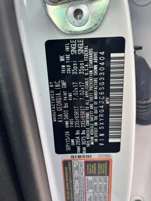 Used 2025 White Kia LX image 13