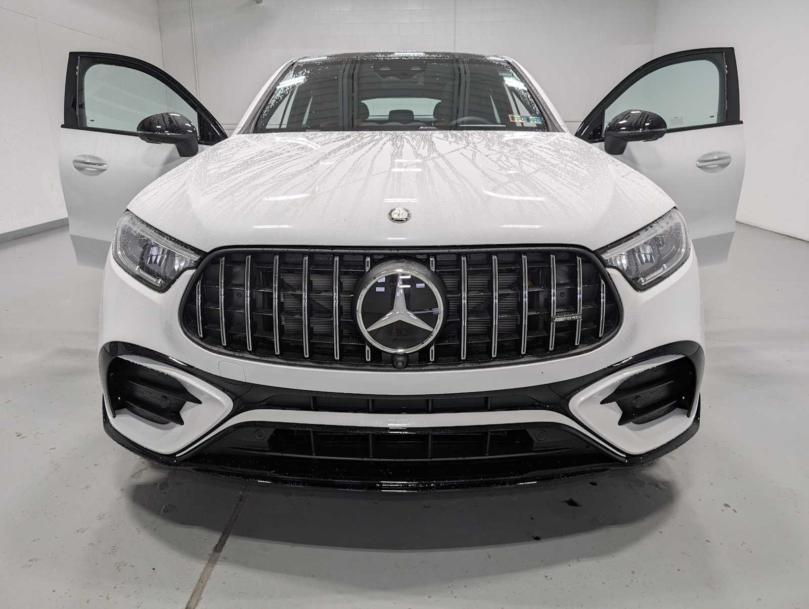 Certified Used 2026 MANUFAKTUR Moonlight White Metallic Mercedes-Benz AMG® GLC 43 image 16