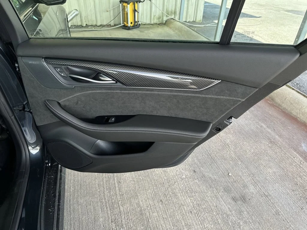 2026 Cadillac CT5 V-Series - Photo 29