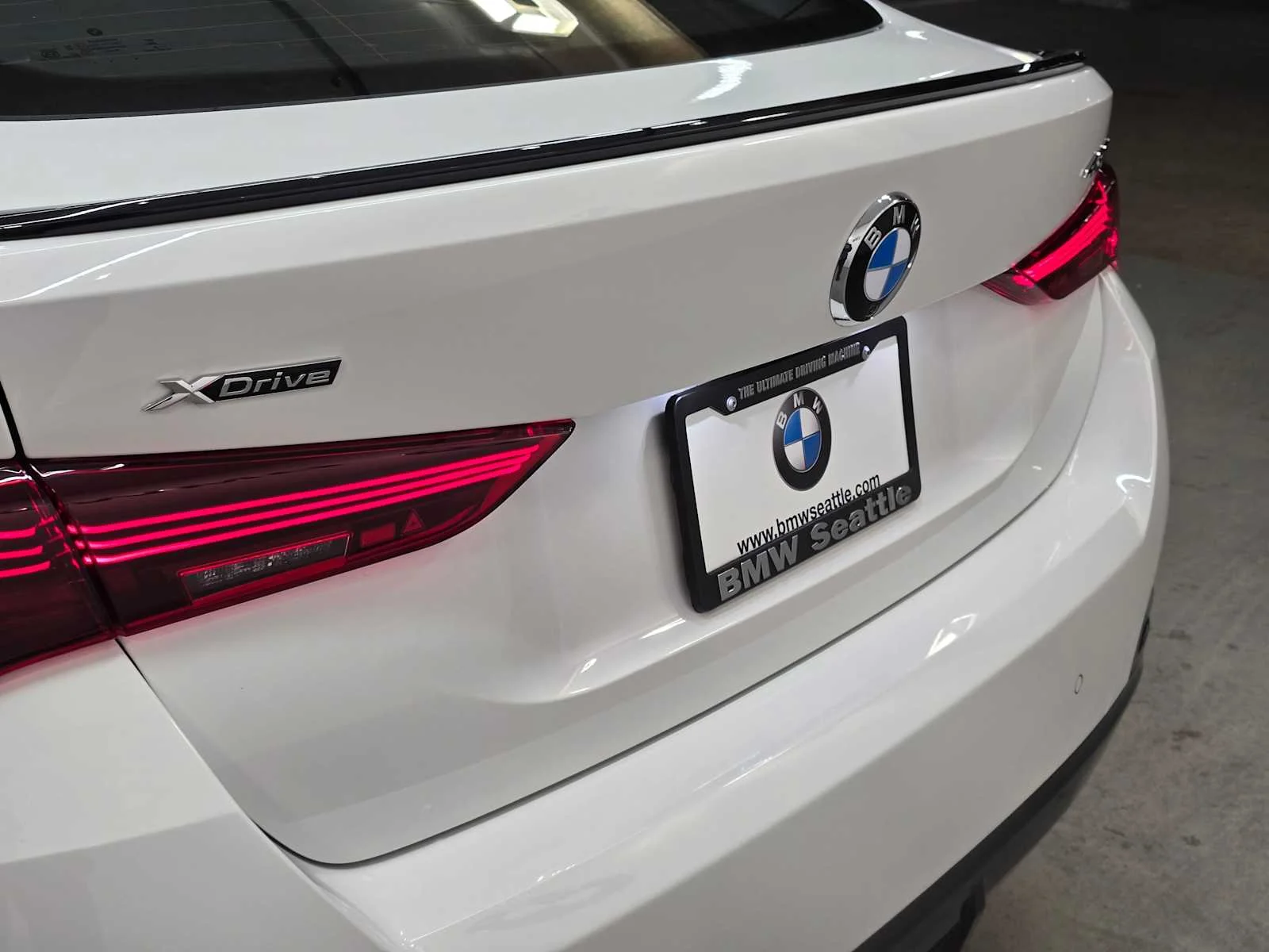 New 2026 Alpine White BMW 430i xDrive image 7