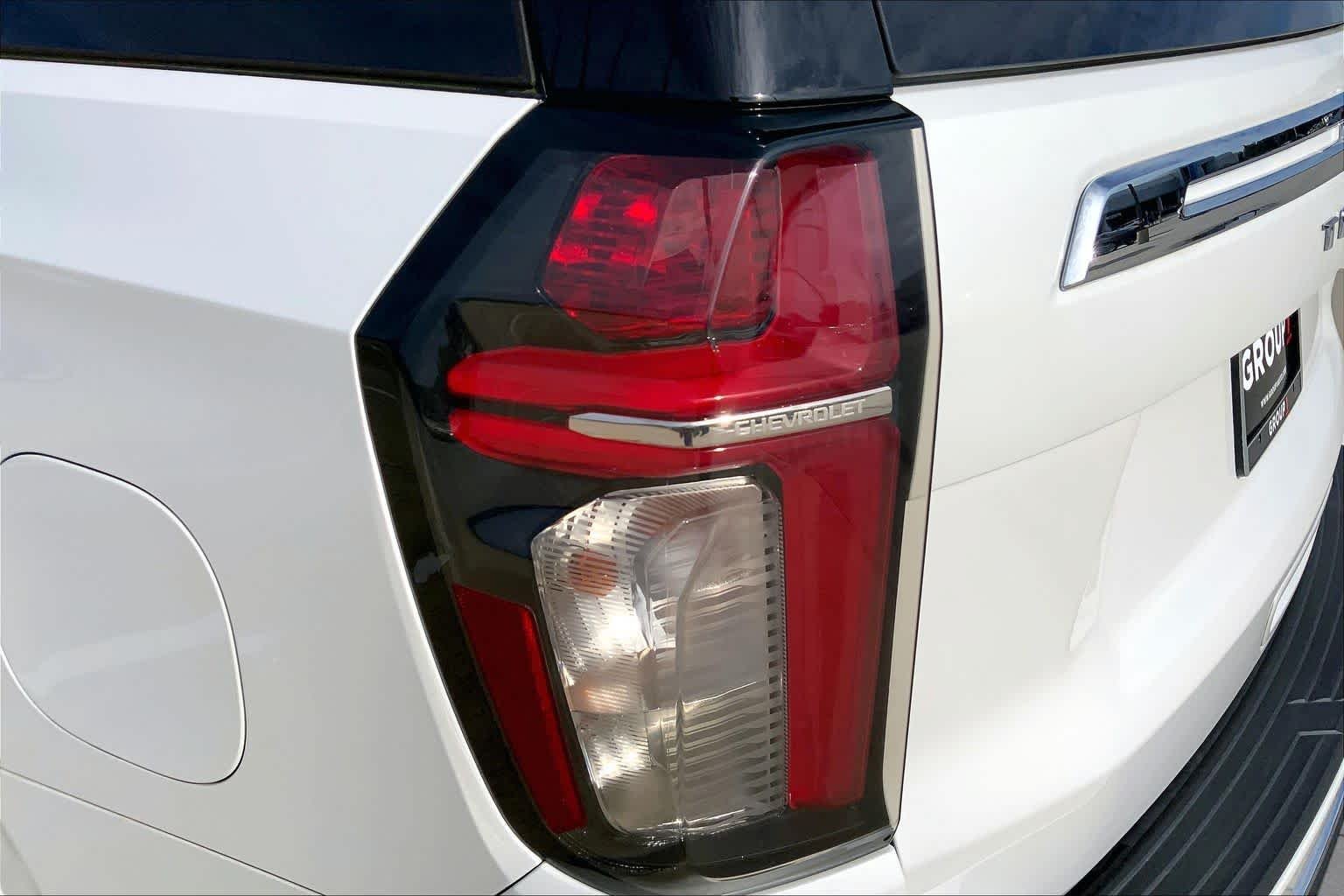 Used 2021 IRIDESCENT PEARL TRICOAT Chevrolet LT image 28