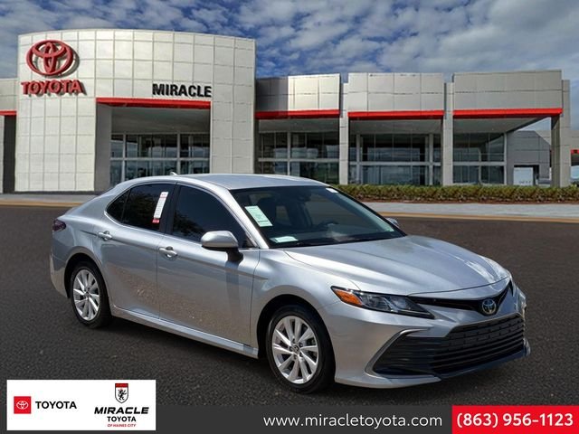 2024 Toyota Camry LE