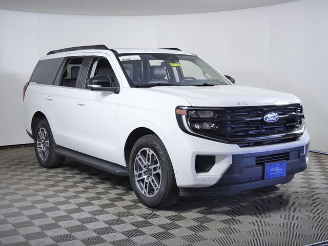 2025 Ford Expedition Active 4x4's photo