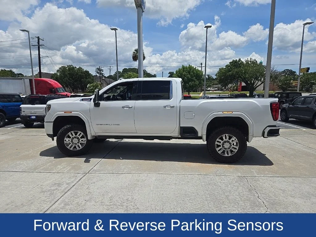 Used 2020 White Frost GMC Denali image 5