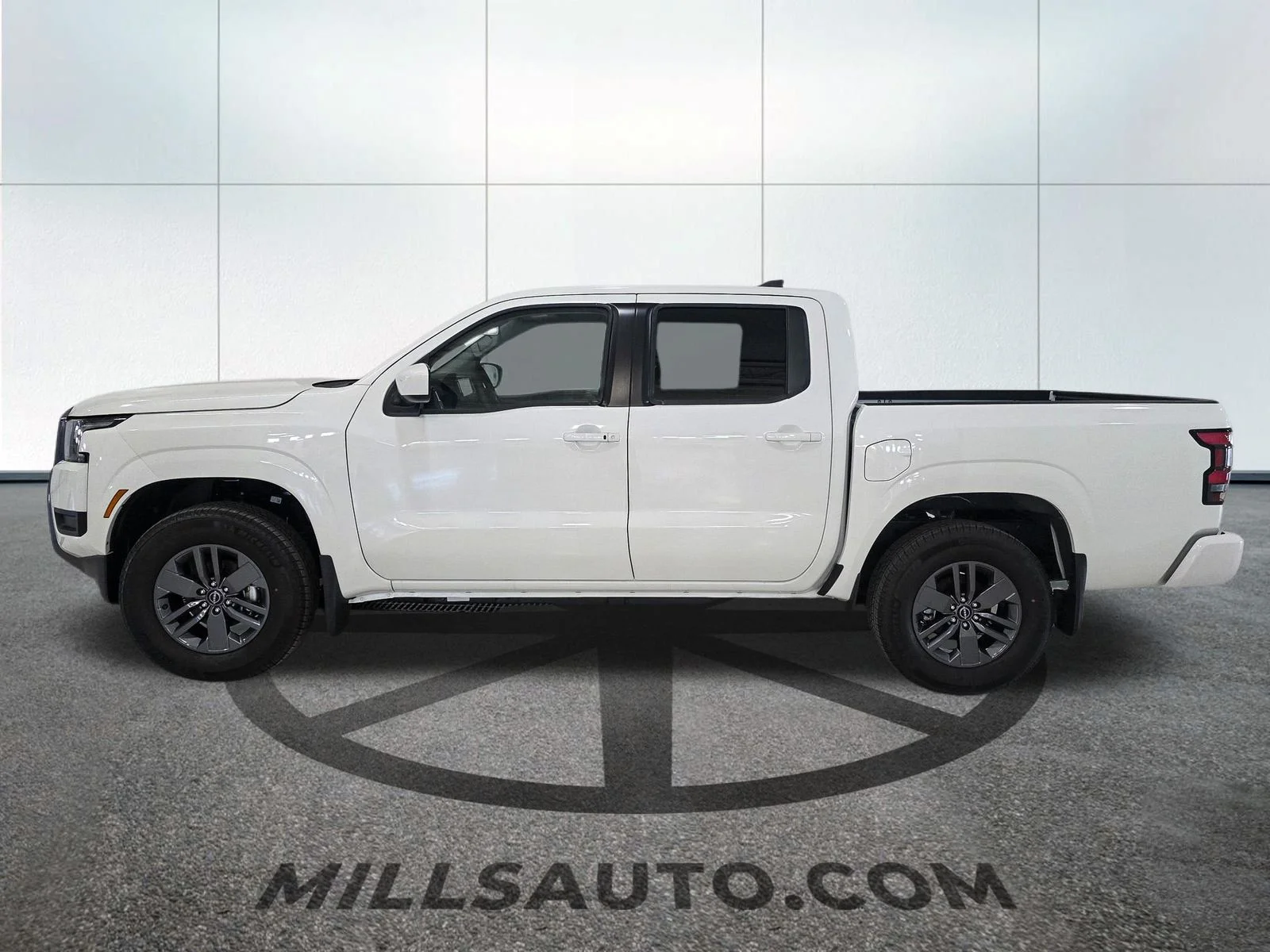 2026 Nissan Frontier SV - Photo 3