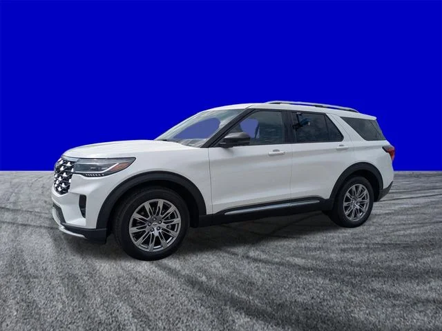 New 2026 Star White Metallic Tri-Coat Ford Platinum™ image 8