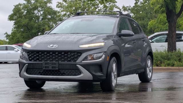 Used 2023 Gray Hyundai SEL image 3