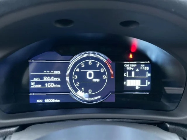 Used 2023  Toyota Premium image 3