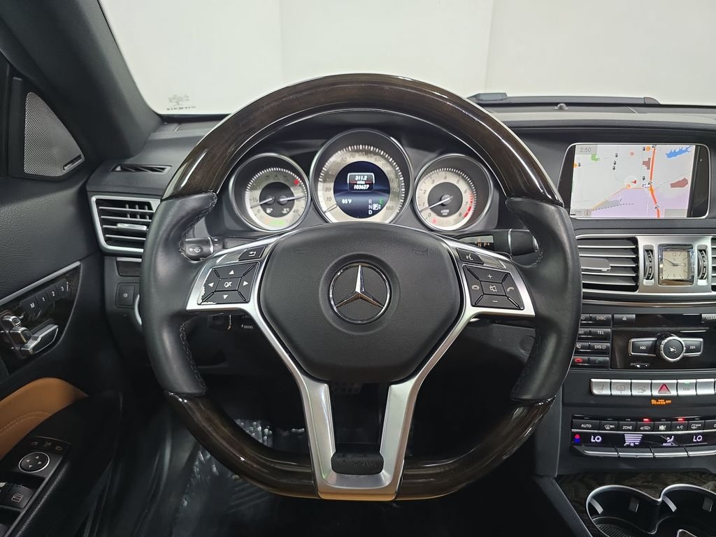 Used 2015  Mercedes-Benz E 400 image 14