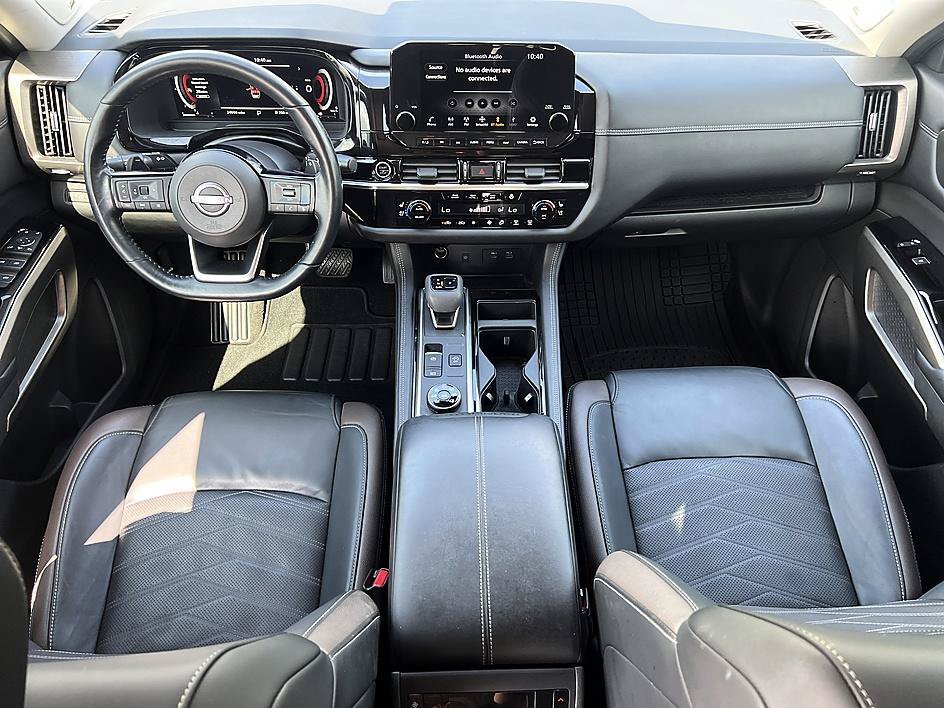 Used 2023 Scarlet Ember Tintcoat/Super Black Nissan Platinum image 18