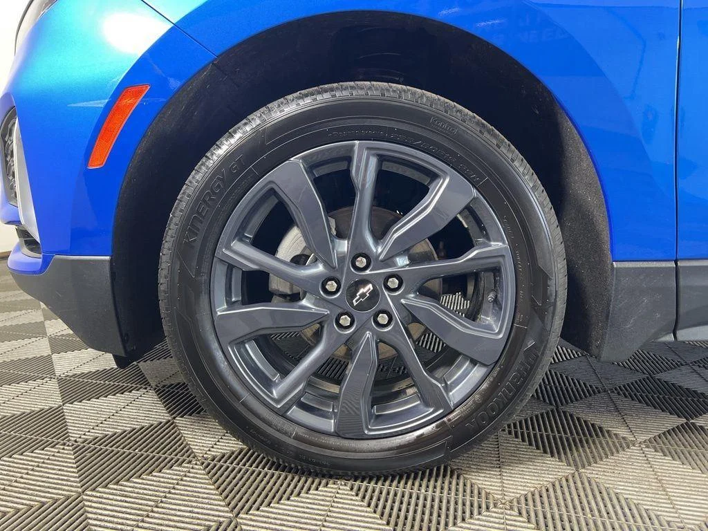 Used 2024 Riptide Blue Chevrolet RS image 32