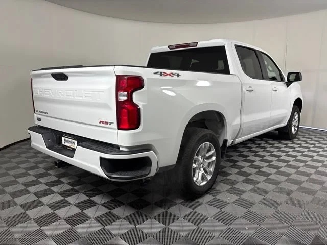 Used 2026 Summit White Chevrolet RST image 6