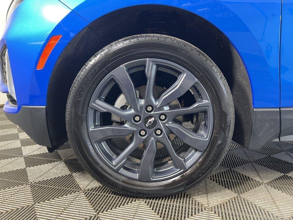 Used 2024 Riptide Blue Chevrolet RS image 32