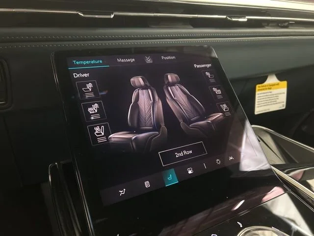 2025 Cadillac Escalade IQ Luxury 2 - Photo 20