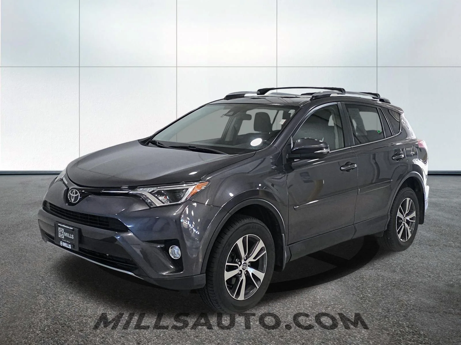 Used 2017 Toyota RAV4 XLE with VIN JTMRFREV0HJ125780 for sale in Willmar, Minnesota