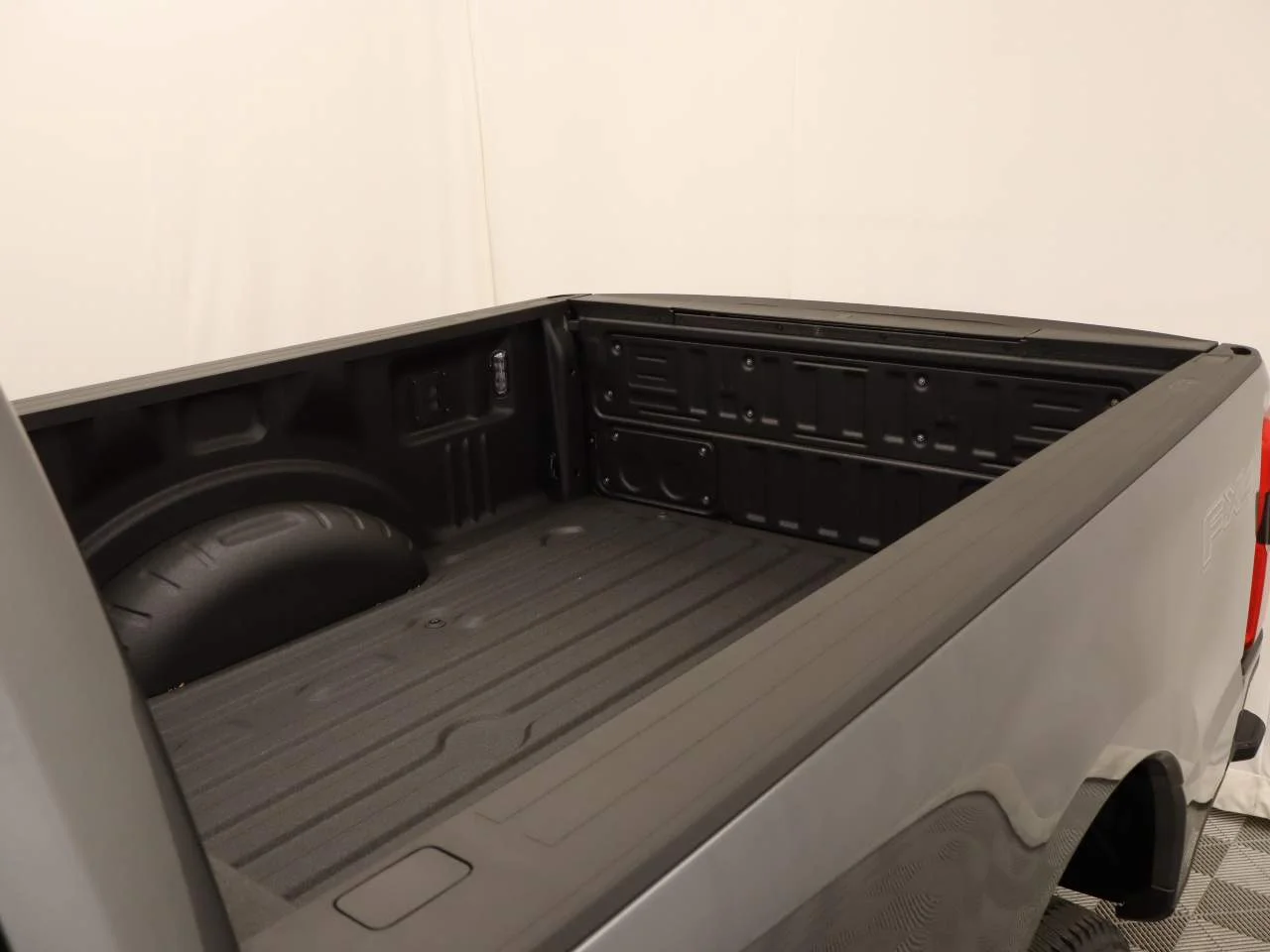 New 2026 Carbonized Gray Metallic Ford F-250® Lariat® image 20
