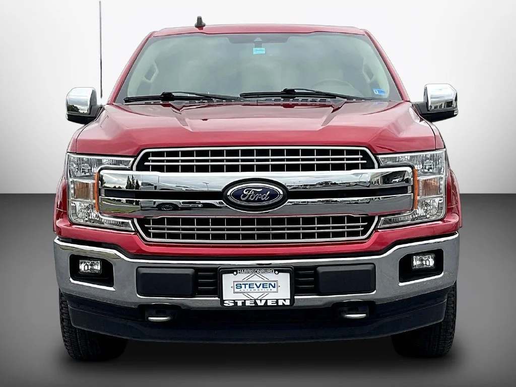 Used 2020 Rapid Red Metallic Tinted Clearcoat Ford Lariat image 2