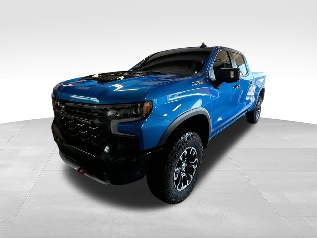 Used 2026 Blue Chevrolet ZR2 image 4