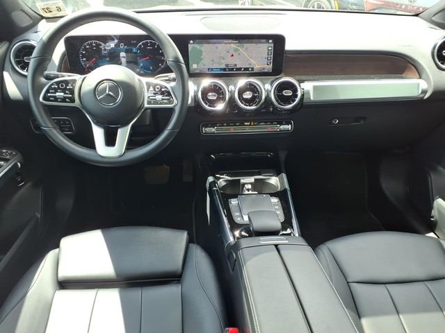 Used 2022 Black Mercedes-Benz GLB 250 image 12